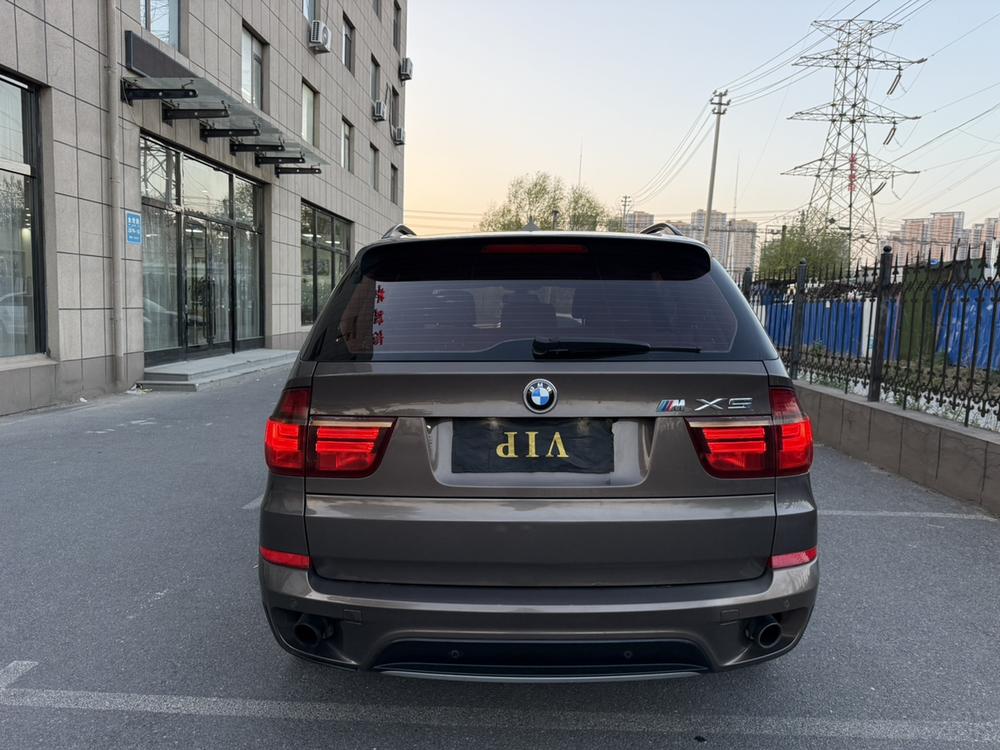 BMW BMW X5 (Import)