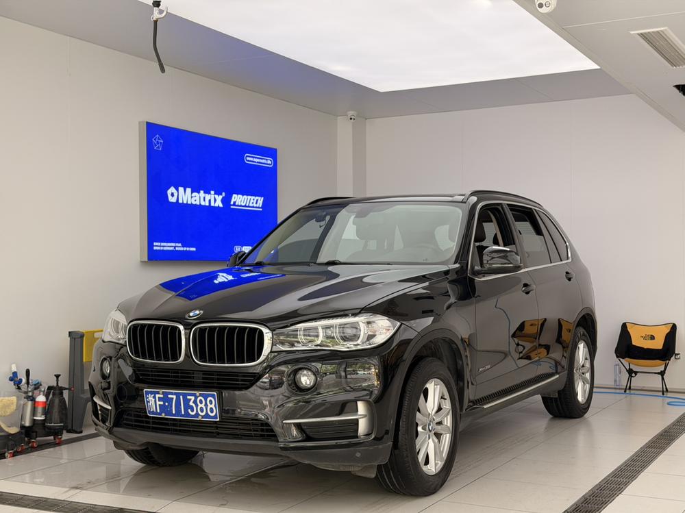 BMW BMW X5 (Import)