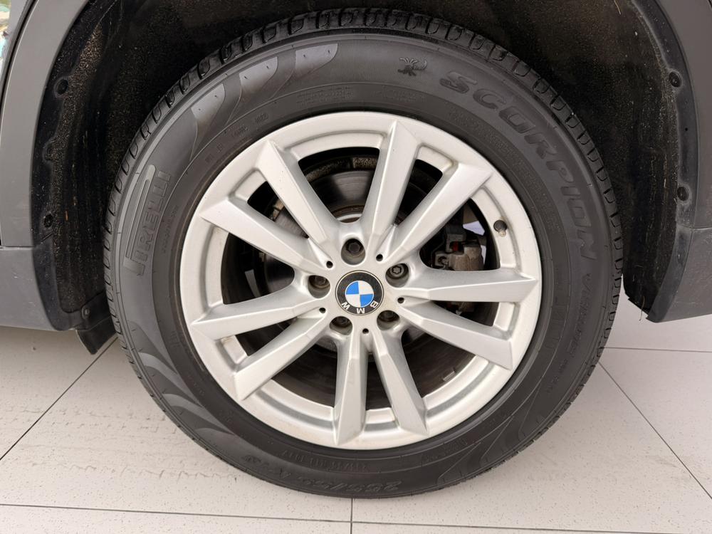 BMW BMW X5 (Import)