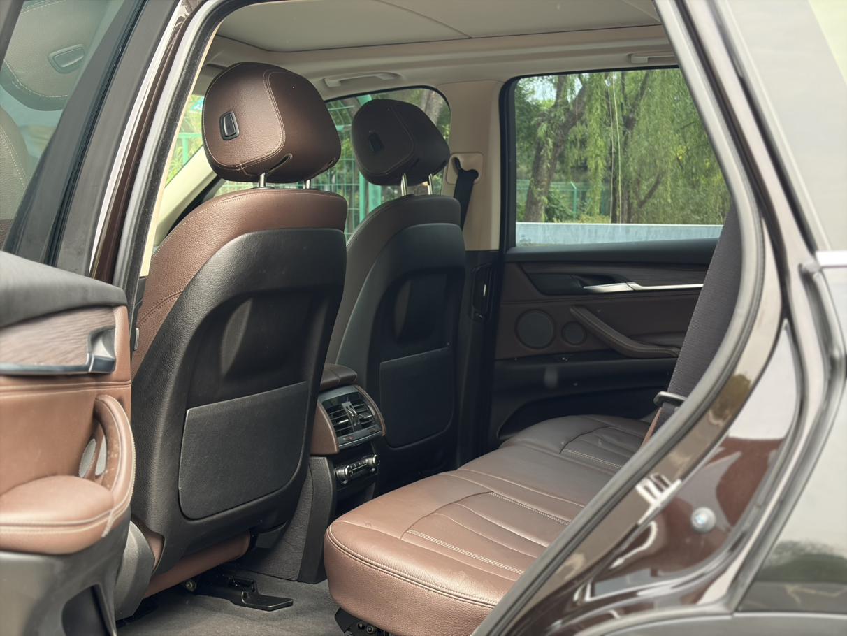 BMW BMW X5 (Import)