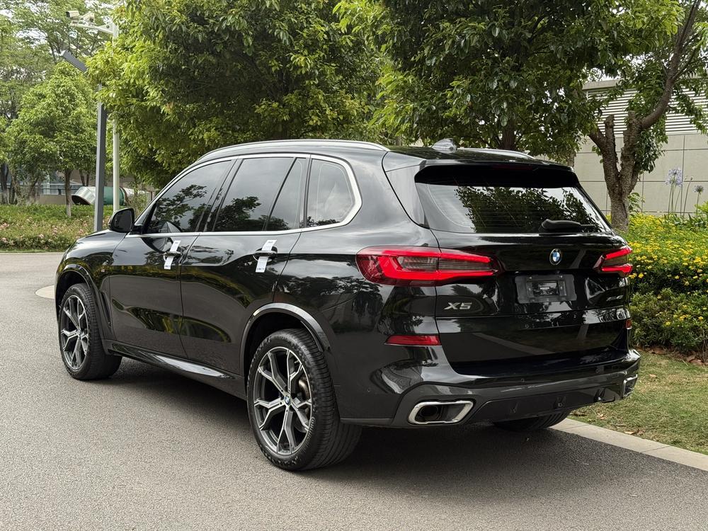 BMW BMW X5 (Import)