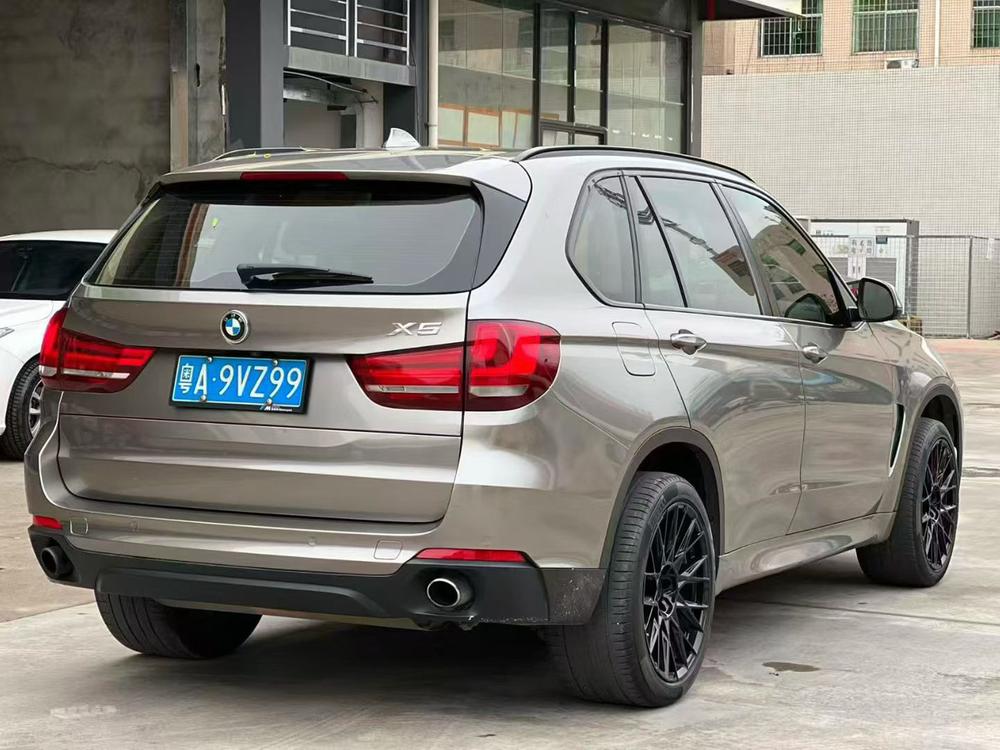 BMW BMW X5 (Import)