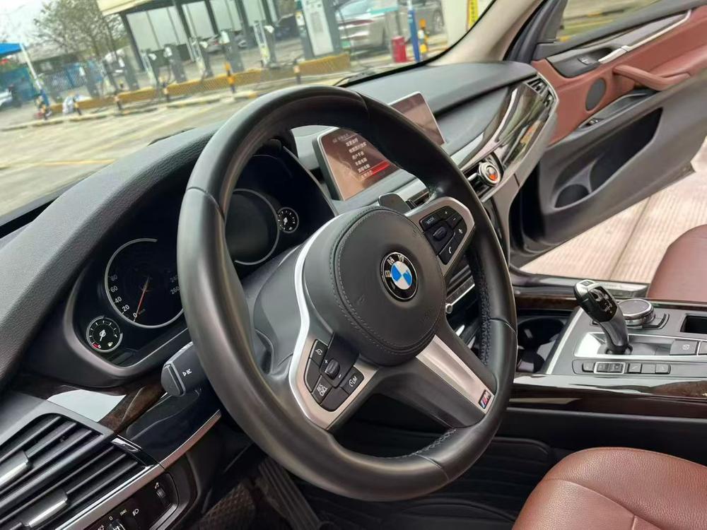 BMW BMW X5 (Import)