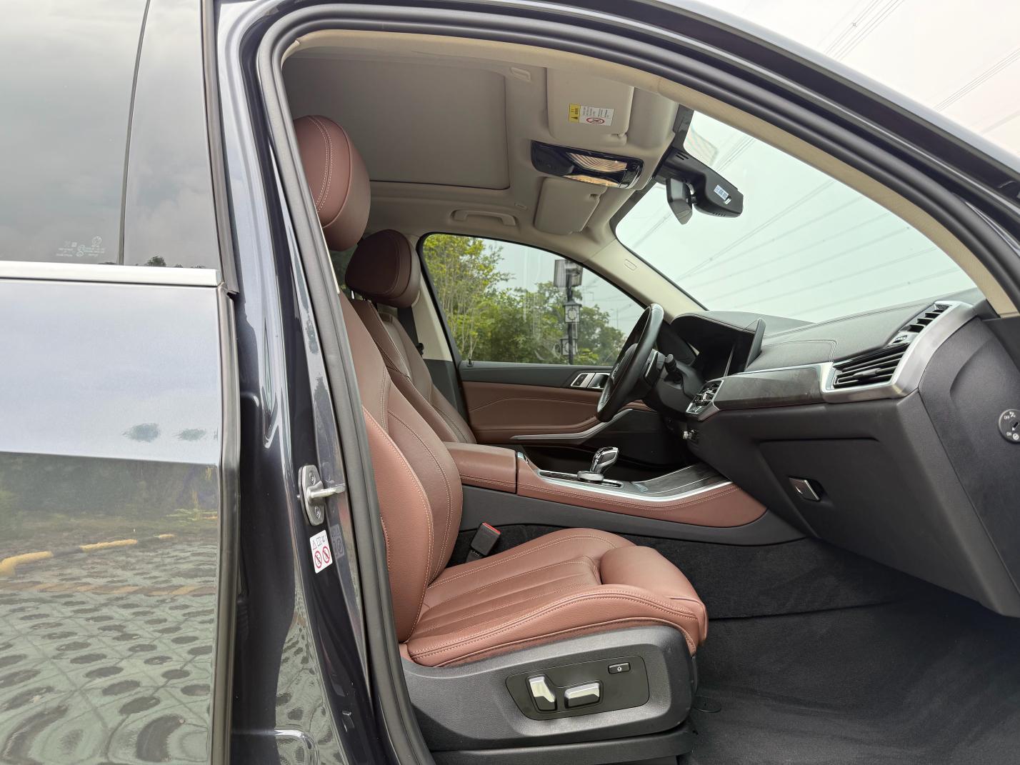 BMW BMW X5 (Import)
