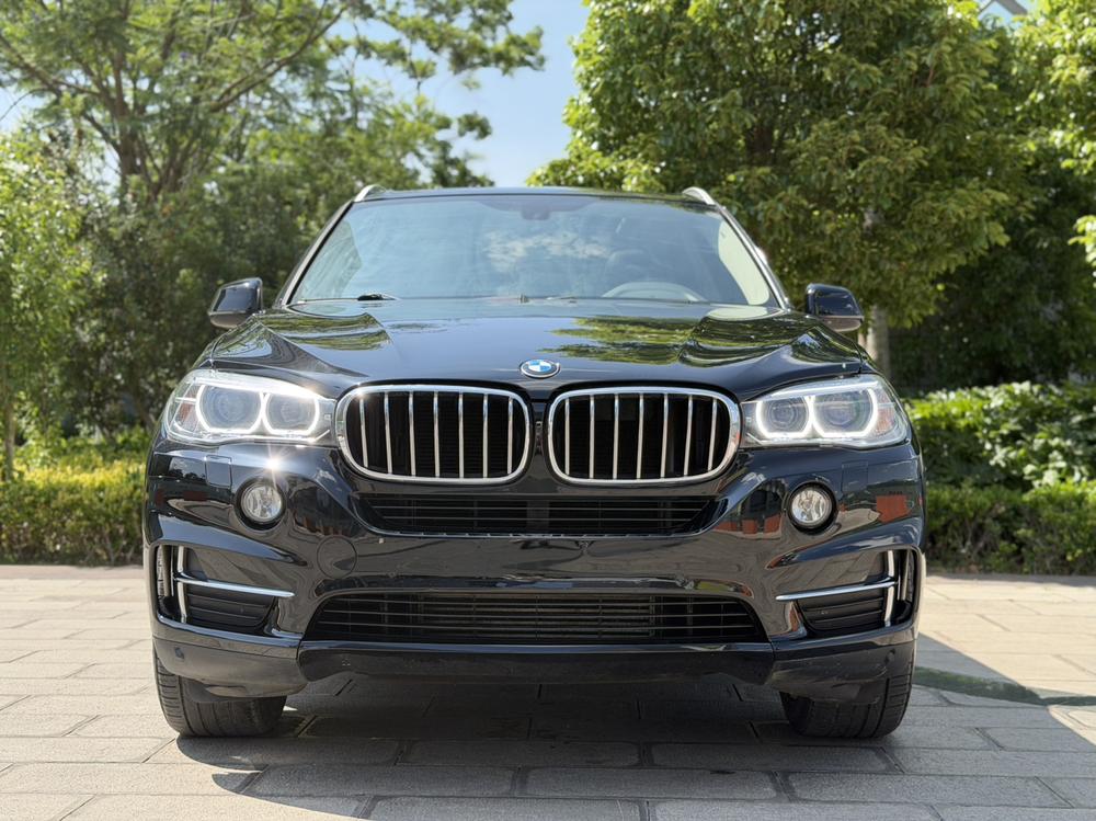 BMW BMW X5 (Import)