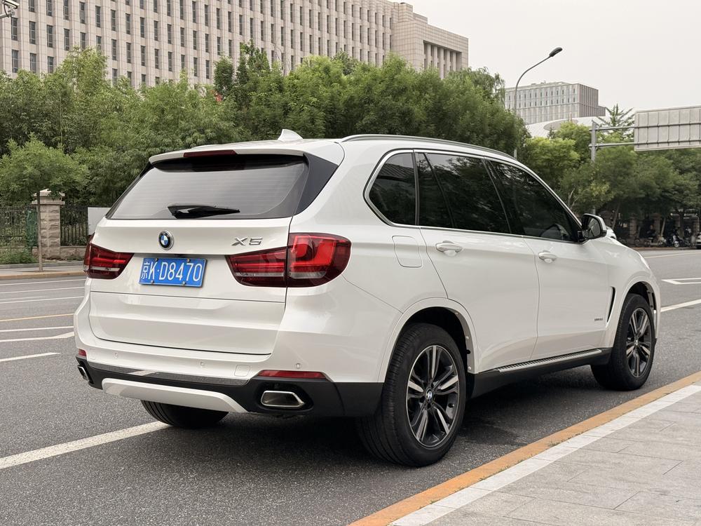 BMW BMW X5 (Import)