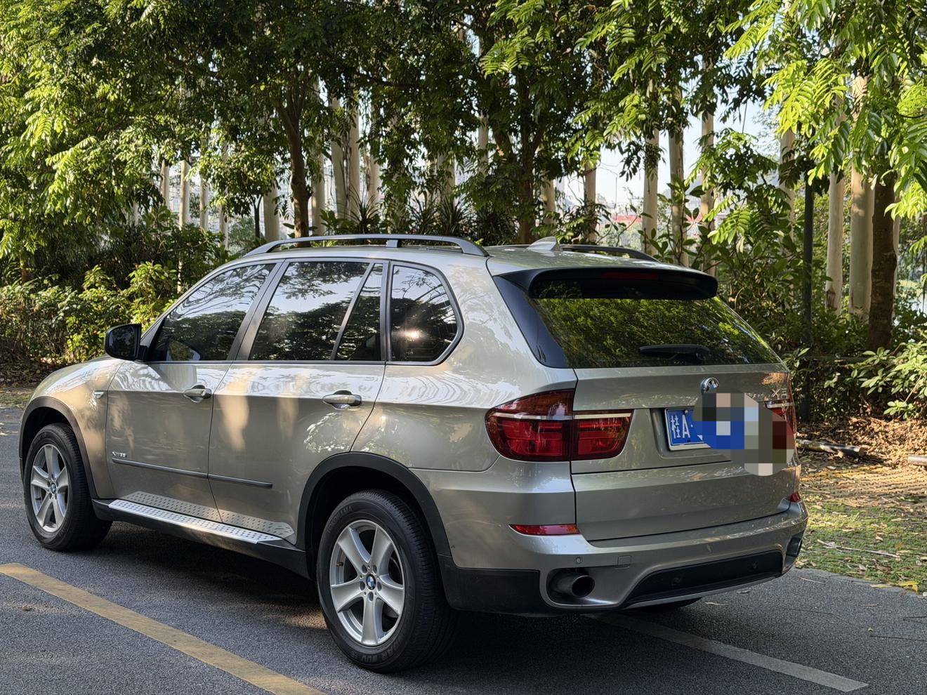 BMW BMW X5 (Import)
