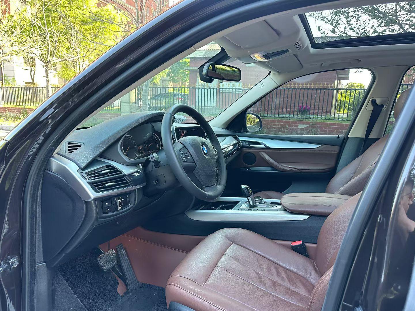 BMW BMW X5 (Import)