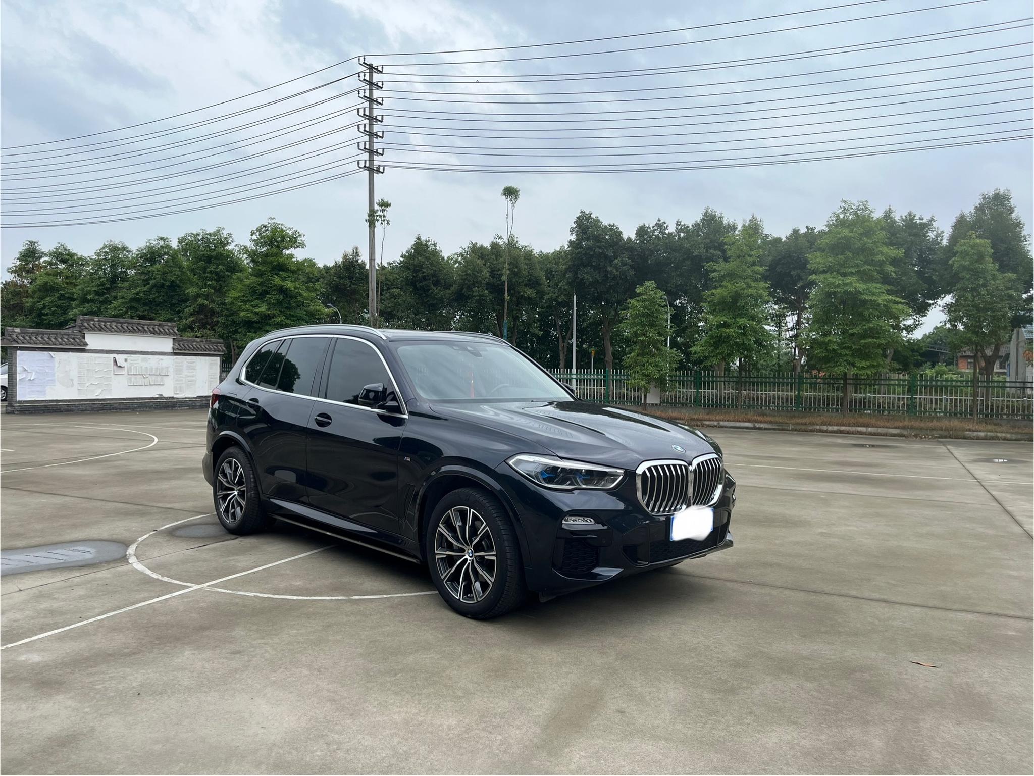 BMW BMW X5 (Import)
