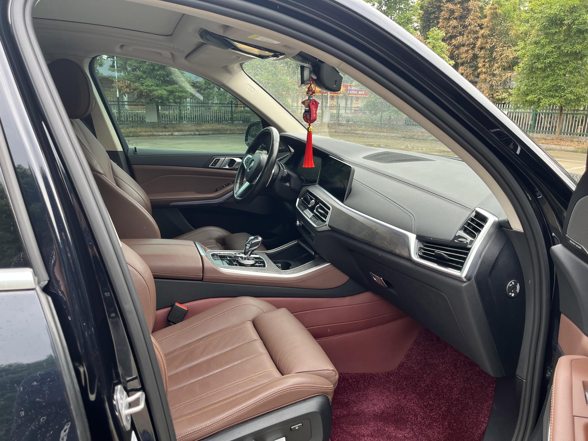 BMW BMW X5 (Import)