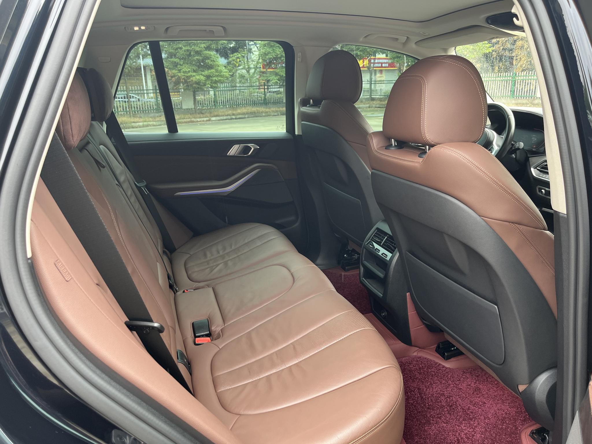 BMW BMW X5 (Import)