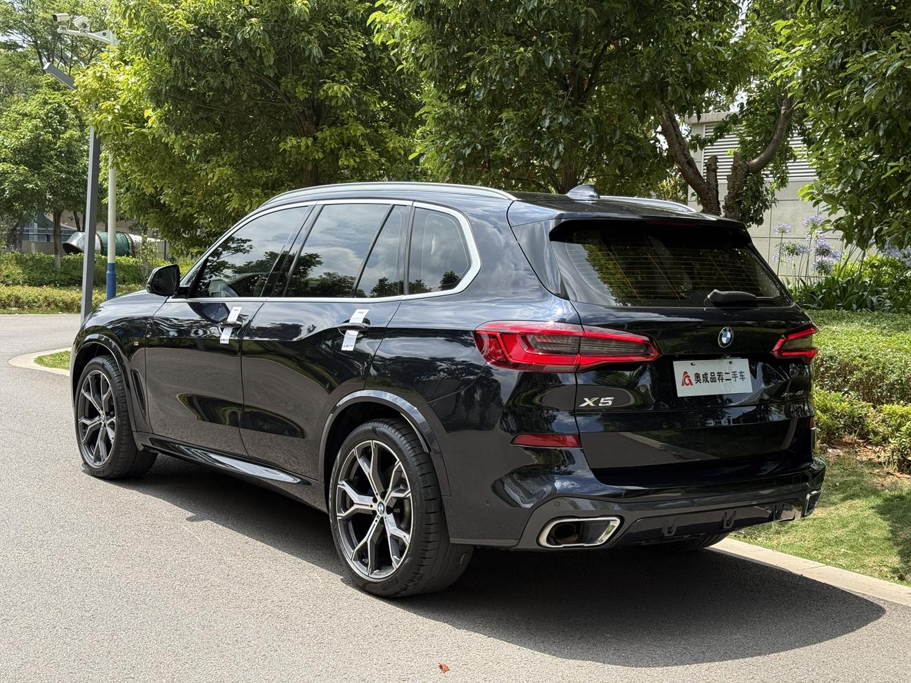 BMW BMW X5 (Import)