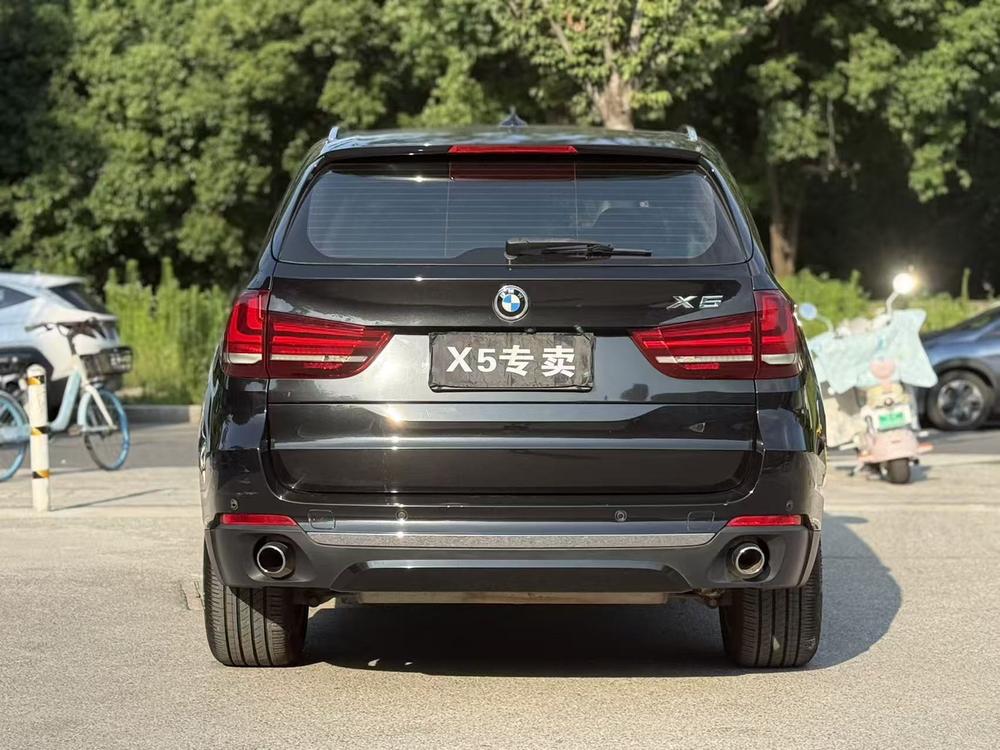 BMW BMW X5 (Import)