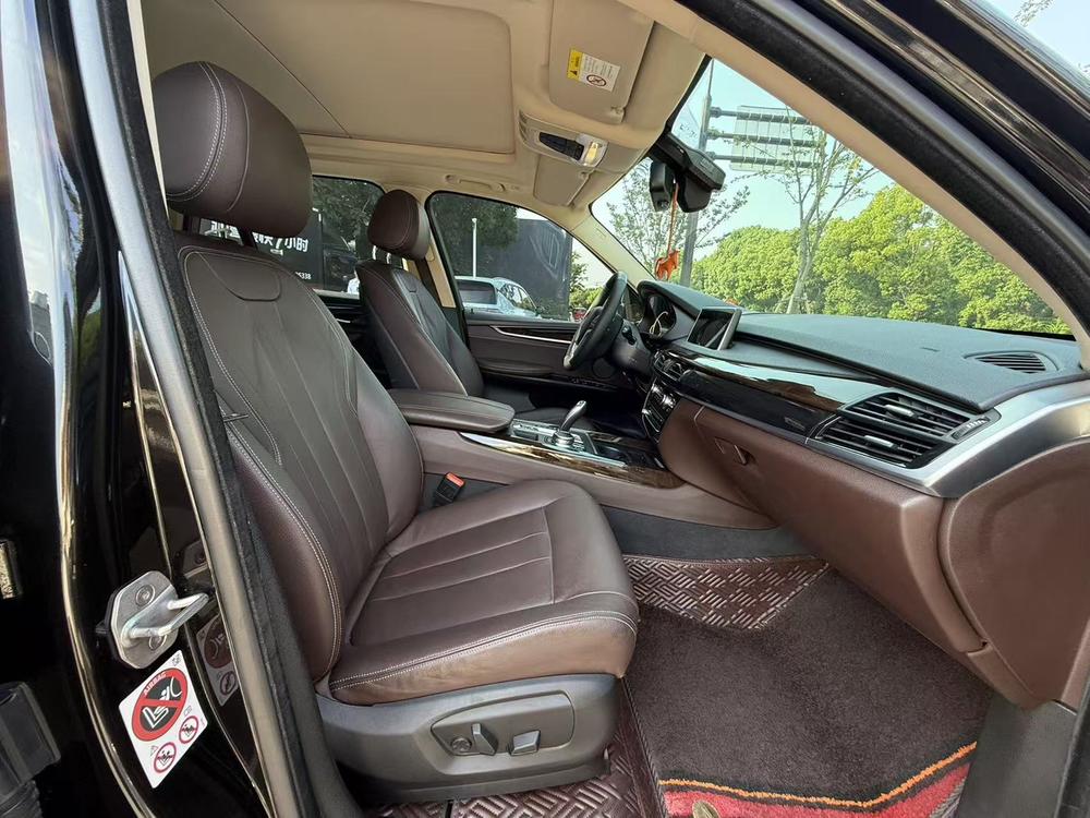 BMW BMW X5 (Import)