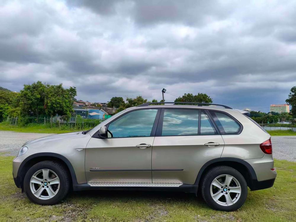 BMW BMW X5 (Import)