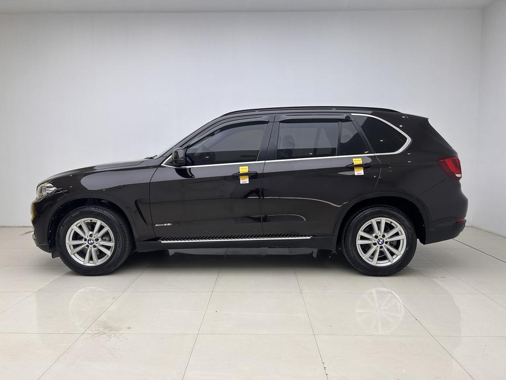 BMW BMW X5 (Import)