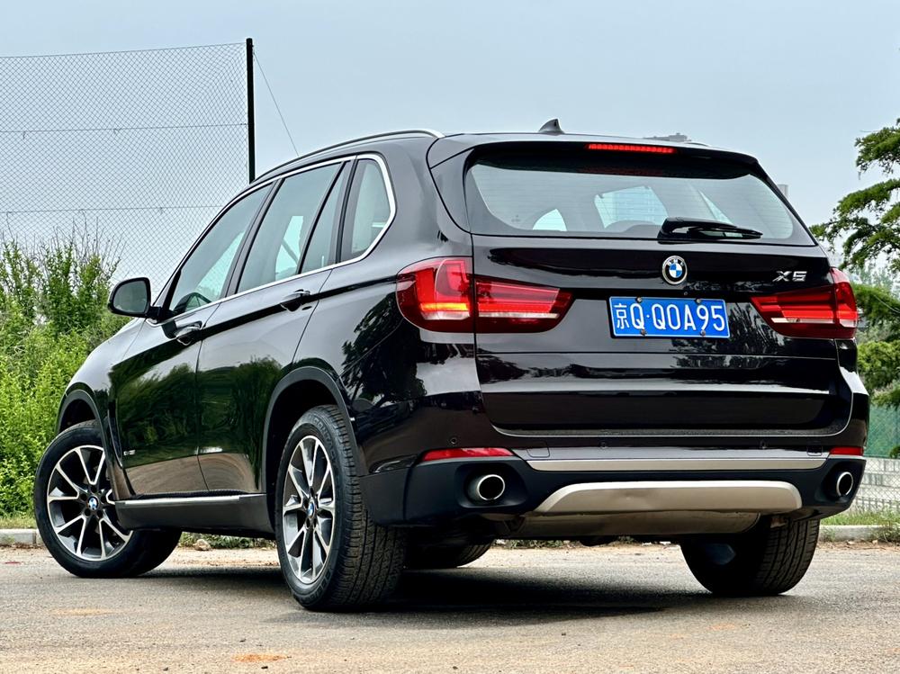 BMW BMW X5 (Import)