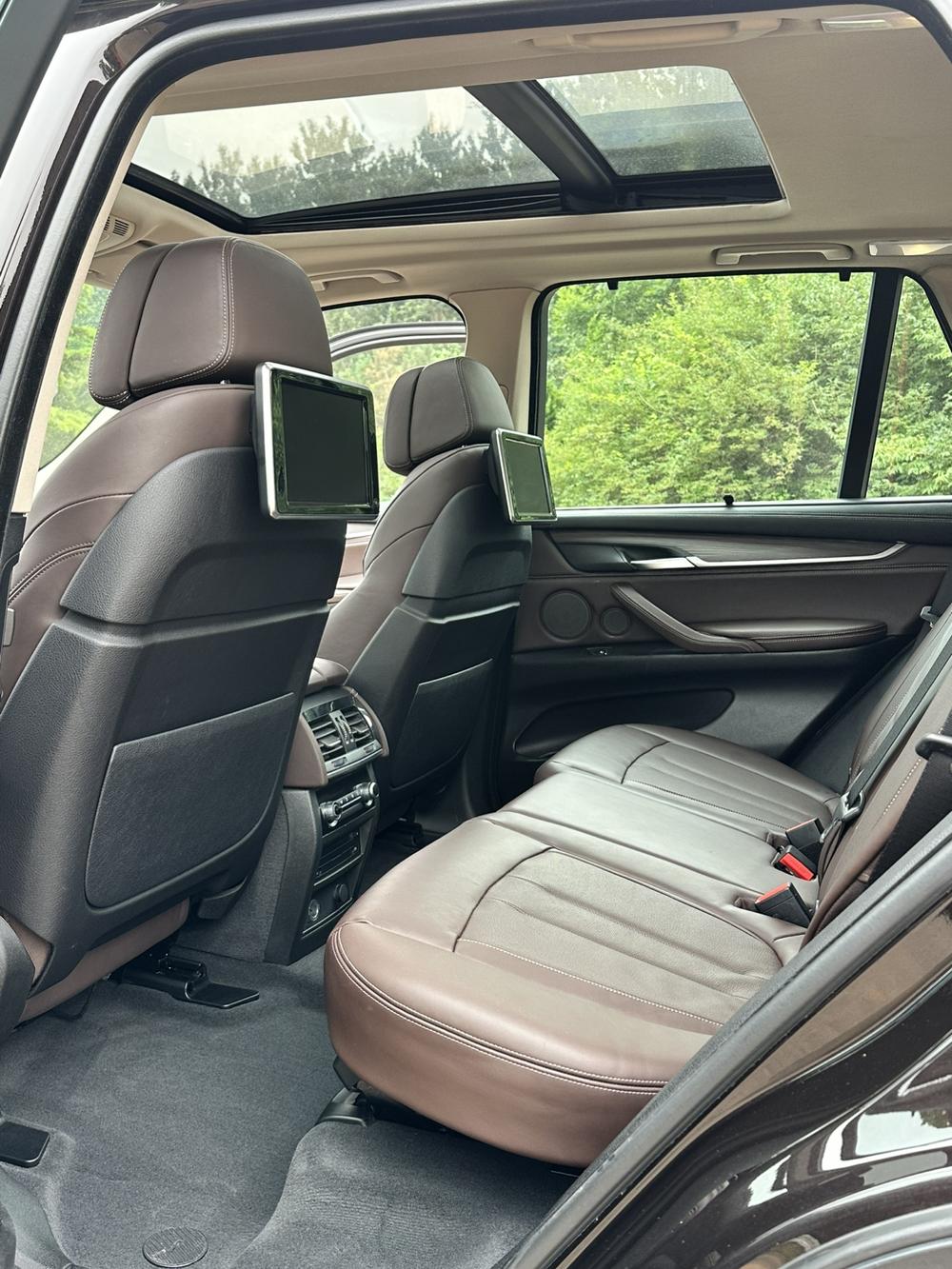 BMW BMW X5 (Import)