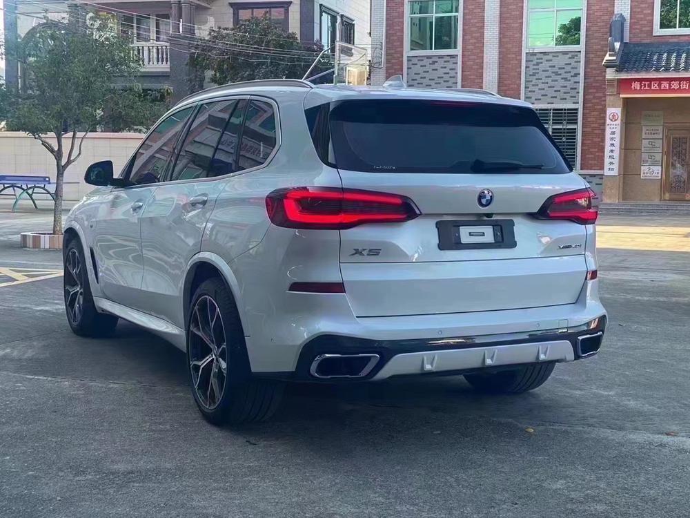 BMW BMW X5 (Import)