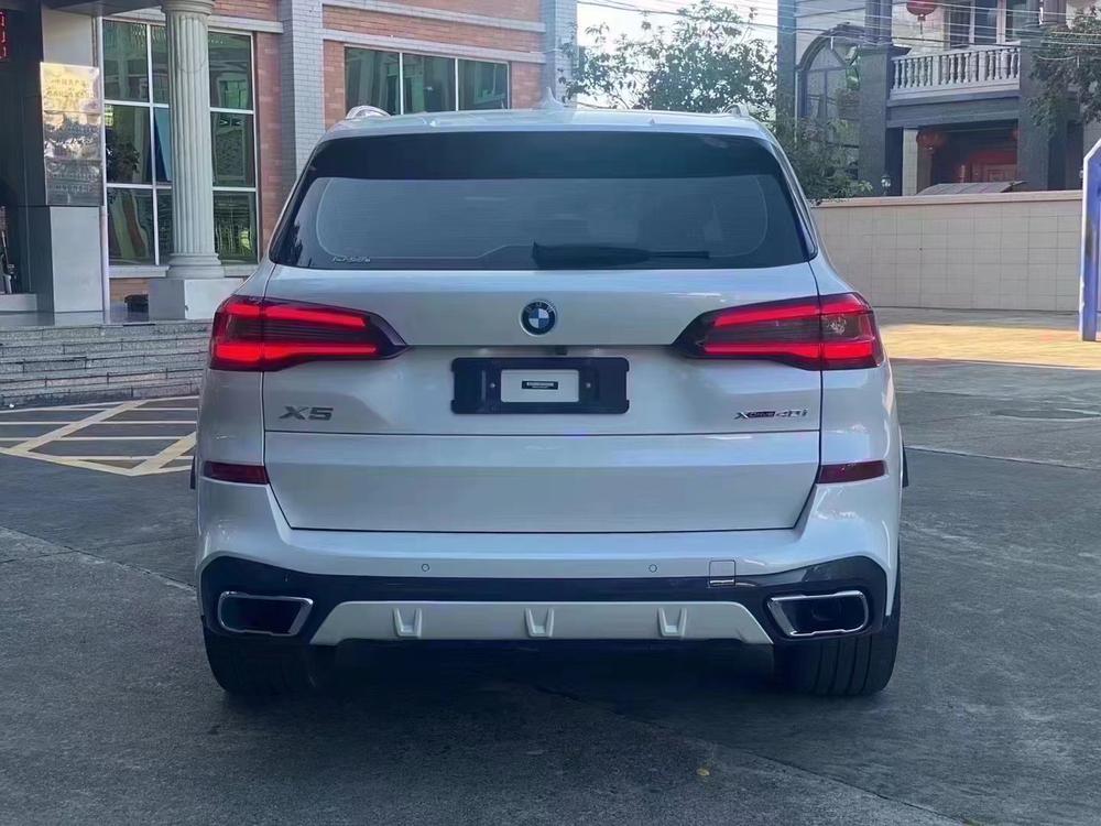 BMW BMW X5 (Import)