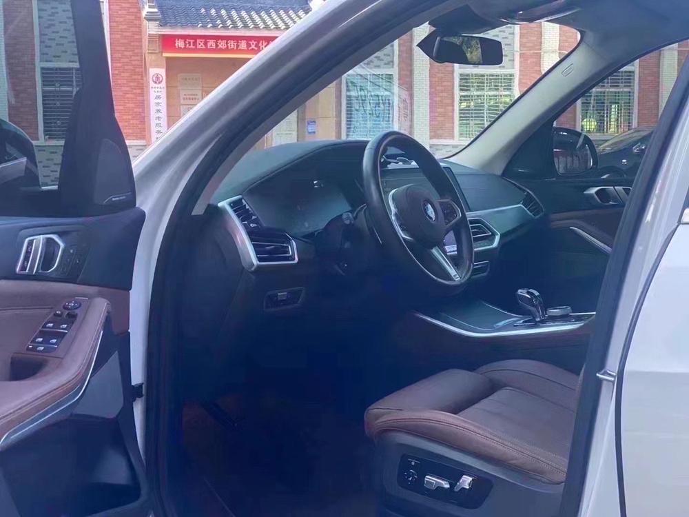 BMW BMW X5 (Import)