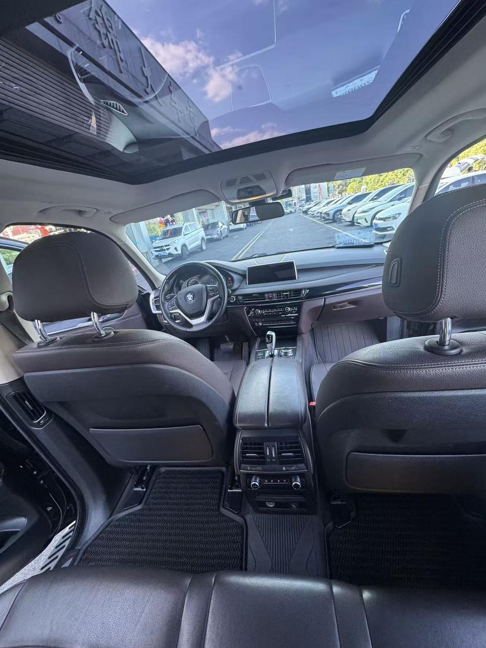 BMW BMW X5 (Import)