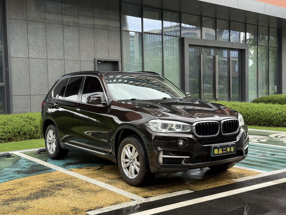 BMW BMW X5 (Import)