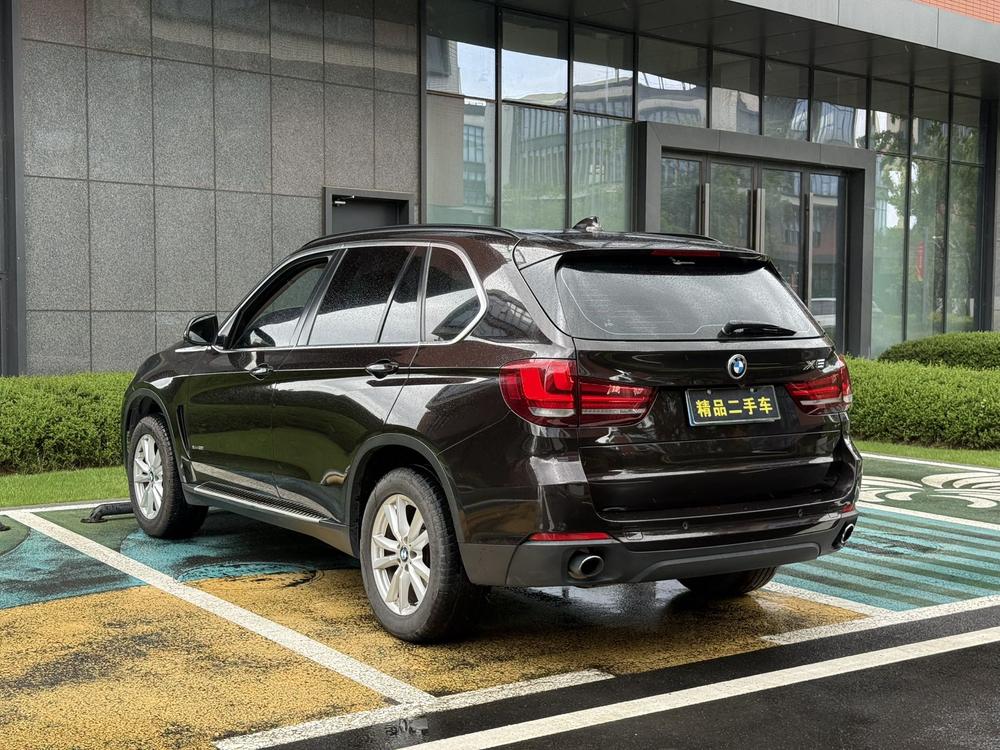 BMW BMW X5 (Import)