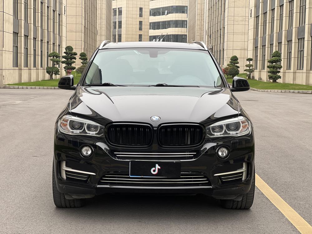 BMW BMW X5 (Import)