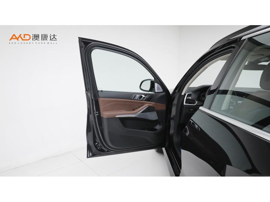 BMW BMW X5 (Import)