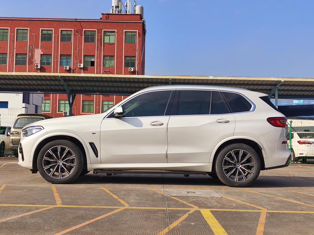 BMW BMW X5 (Import)