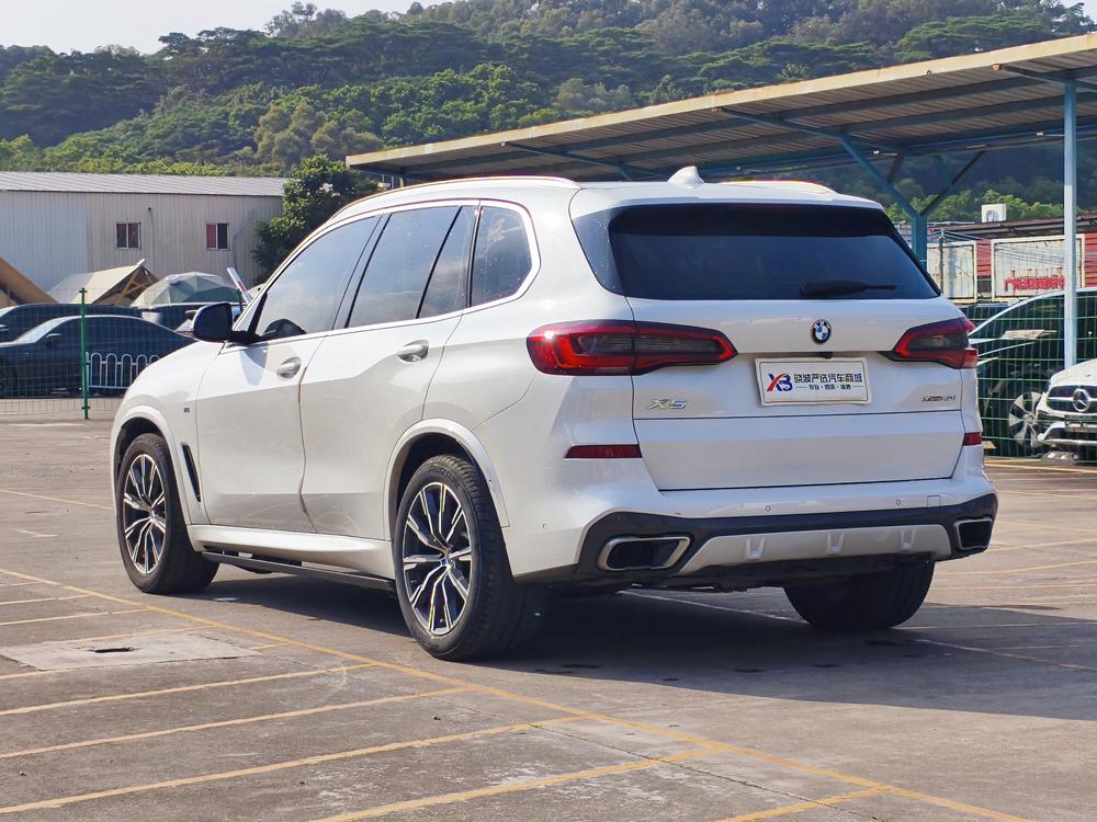 BMW BMW X5 (Import)
