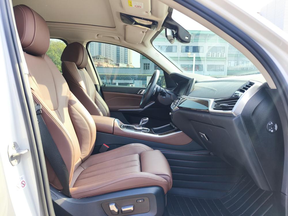 BMW BMW X5 (Import)