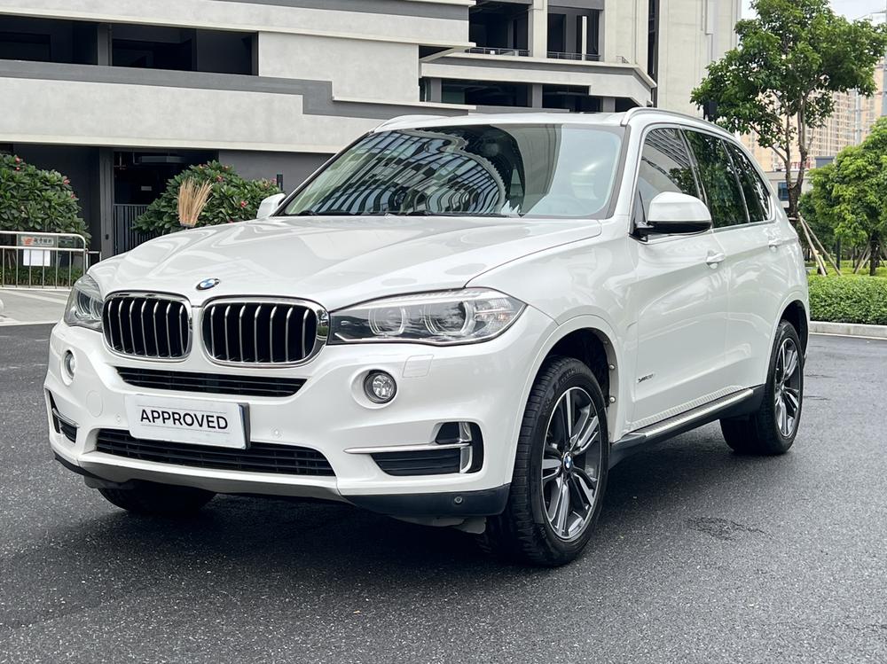 BMW BMW X5 (Import)
