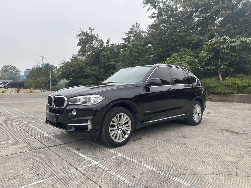 BMW BMW X5 (Import)