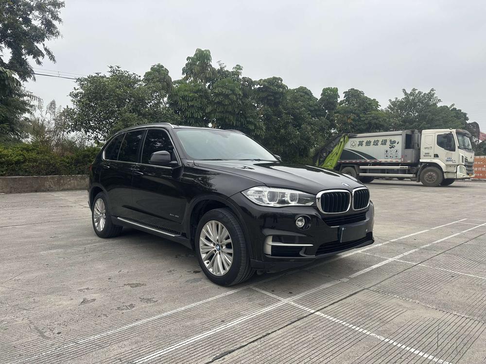 BMW BMW X5 (Import)
