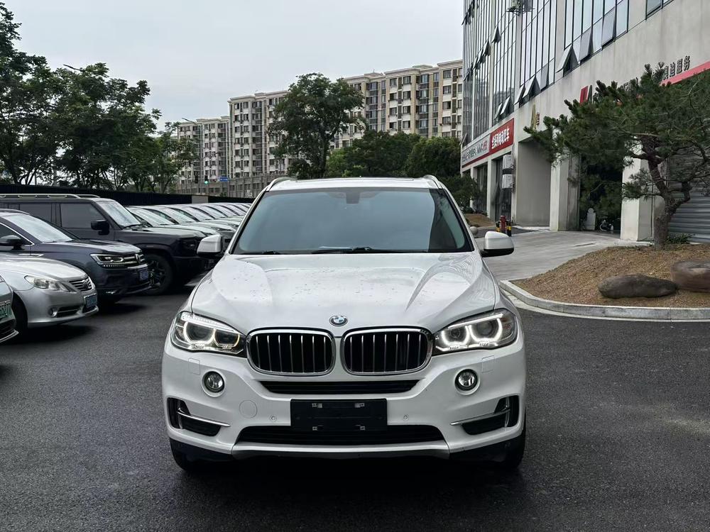 BMW BMW X5 (Import)