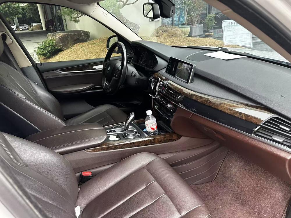 BMW BMW X5 (Import)
