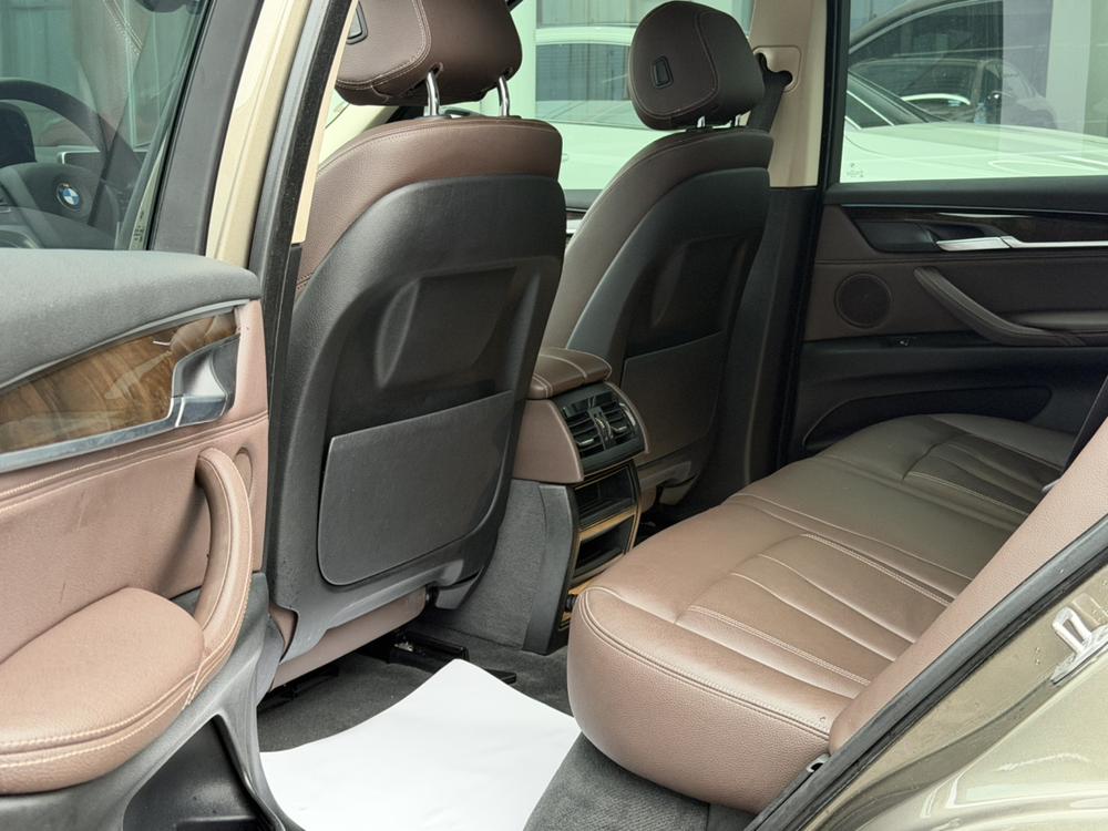 BMW BMW X5 (Import)