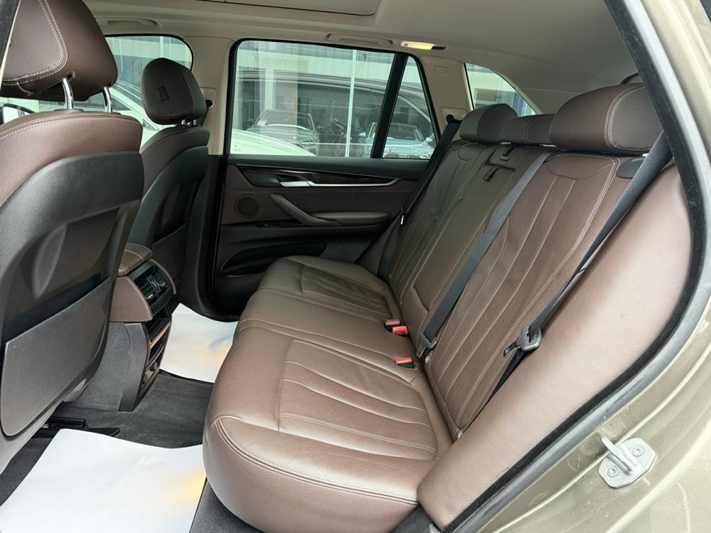 BMW BMW X5 (Import)