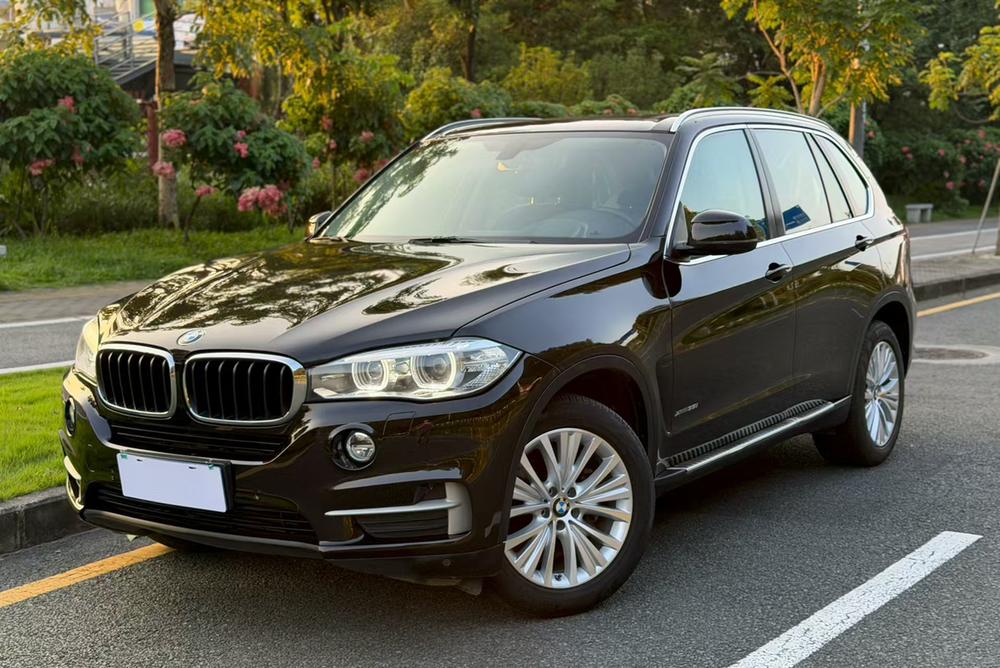 BMW BMW X5 (Import)