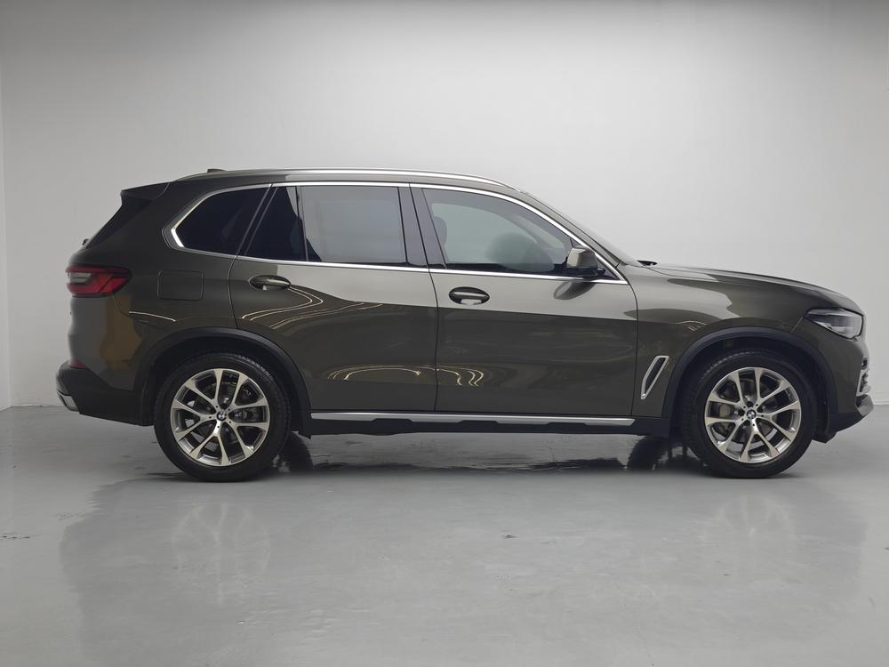 BMW BMW X5 (Import)
