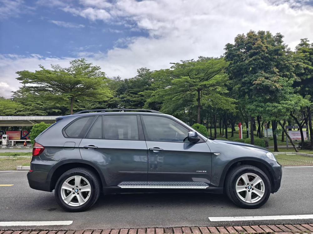 BMW BMW X5 (Import)