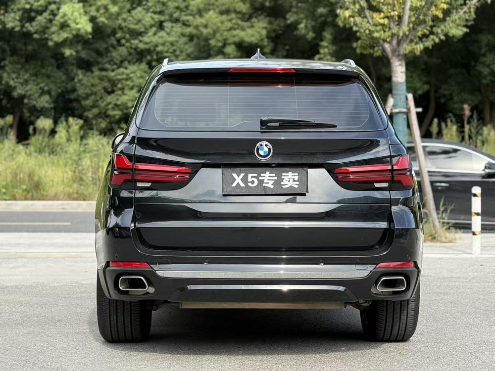 BMW BMW X5 (Import)