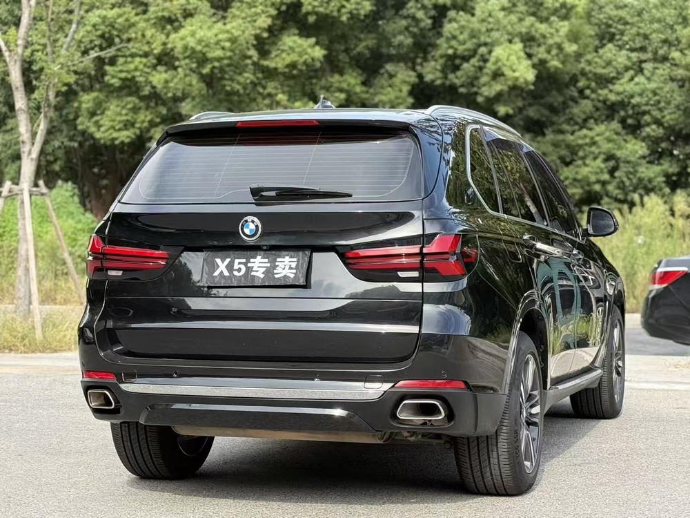 BMW BMW X5 (Import)
