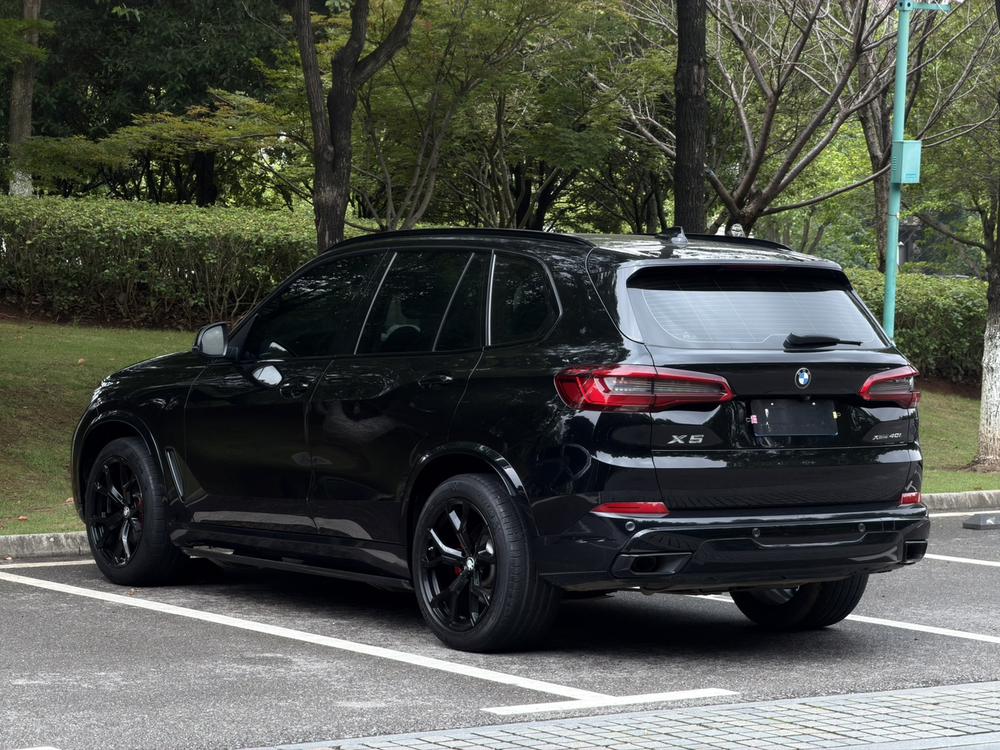 BMW BMW X5 (Import)