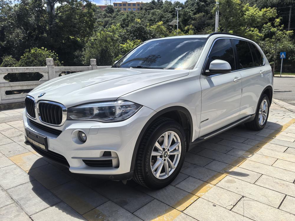 BMW BMW X5 (Import)