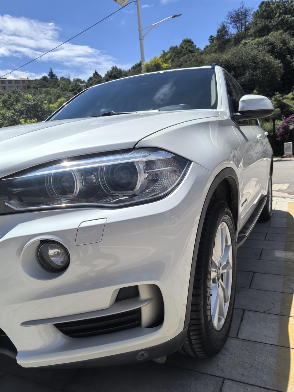 BMW BMW X5 (Import)