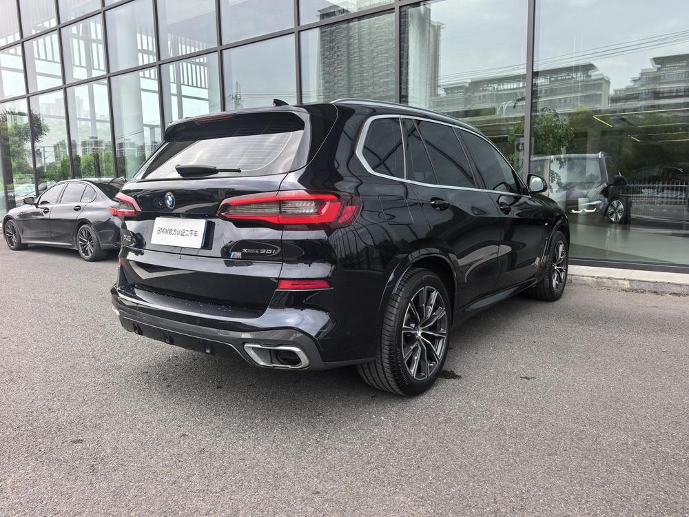 BMW BMW X5 (Import)