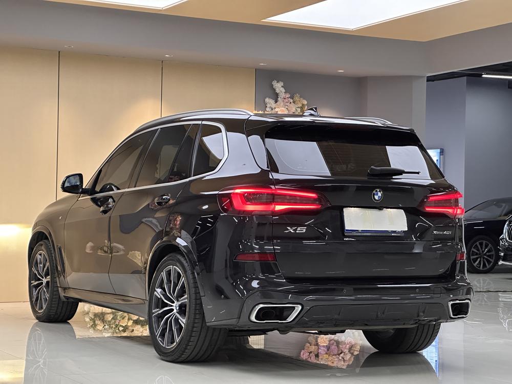BMW BMW X5 (Import)